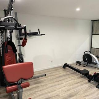 Bas de Villa Avec Piscine, Sauna, Jacuzzi Et Salle de Sport
