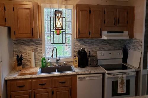 Lake Hartwell Rental W/dock