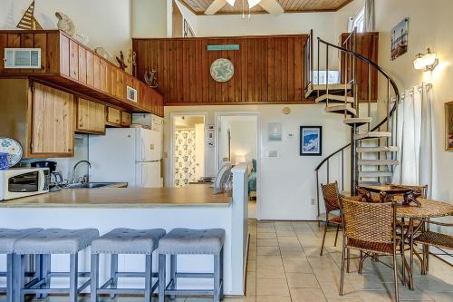 Driftwood Villa - 237