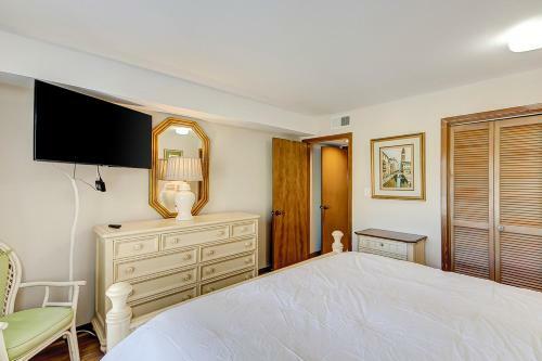1b Seagrove Villa