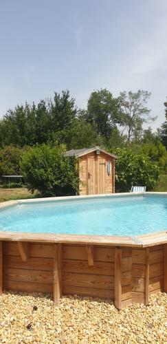 Roulotte En Bois Sud France