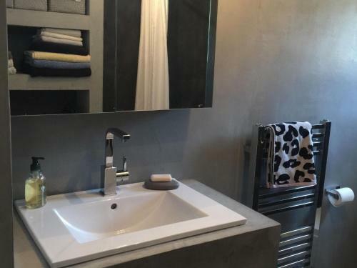 Serene Apartment In L'�le-rousse With Swimming Pool