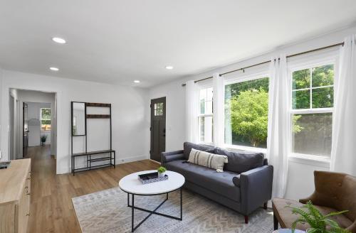 Music City Cozy Cottage