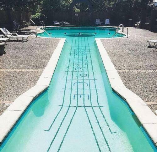 Music Row Retreat - 3 Beds, 1 Bedroom, Pool, Parking