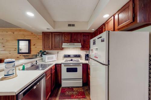 Falling Waters Condo