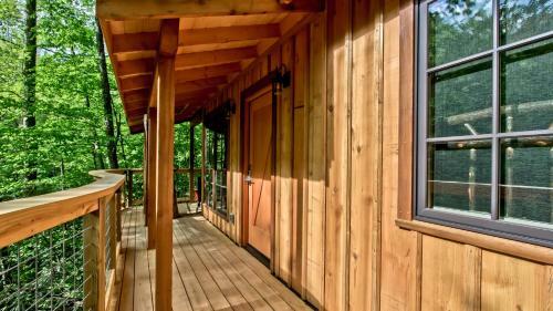 The Cedar In Treehouse Grove At Norton Creek