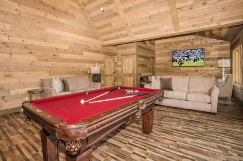New With Amazing Mountain Views Front And Back! Indoor Pool, Game Room!