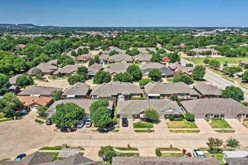 Granbury Home Screened Porch Less Than 2 Mi To Beach