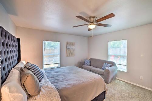 Family-friendly Fort Worth Home With Fire Pit!