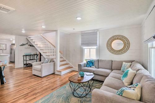 Historic Galveston Home Walk To The Strand!