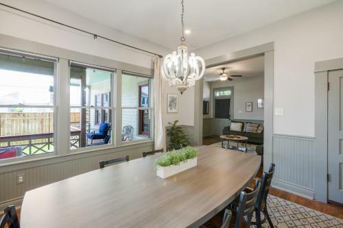 Coastal Corner Immaculate Mid-island Gem Home
