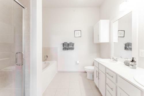 Apartamento Vivant - 2br - Spacious King Beds Suite Close To Downtown