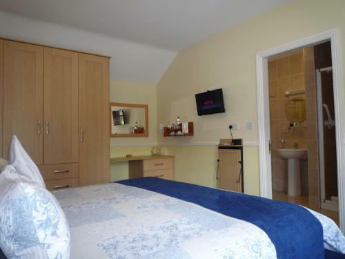 Avlon House Bed And Breakfast