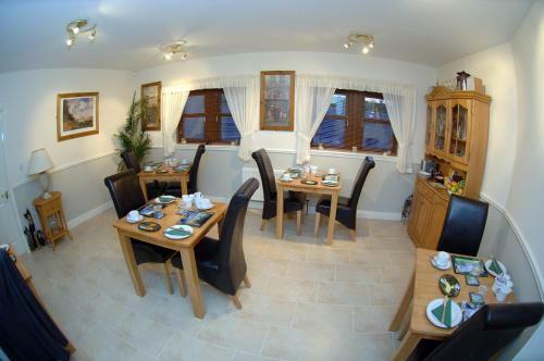 Avlon House Bed And Breakfast