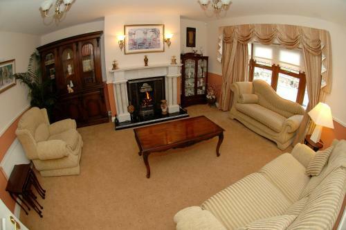 Avlon House Bed And Breakfast
