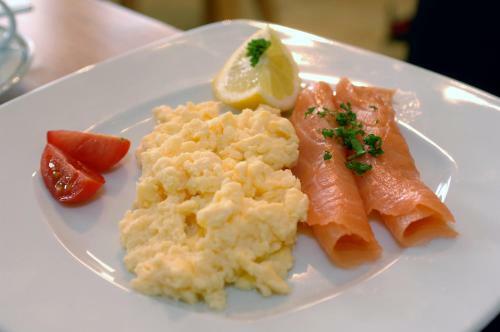 Avlon House Bed And Breakfast
