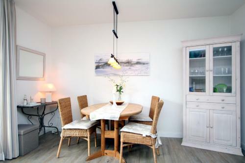 Apartamento Gmelinstra_e 12_ Whg_ 2_ Haus Meer