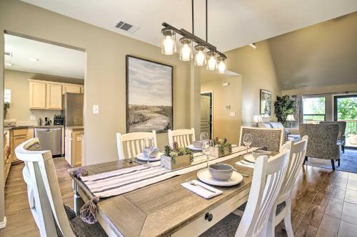 Updated Retreat With Game Room And Outdoor Oasis!