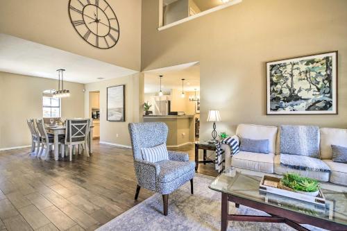 Updated Retreat With Game Room And Outdoor Oasis!