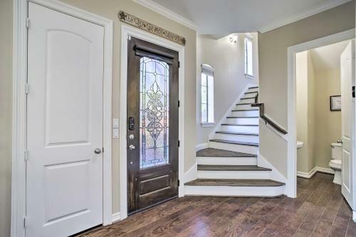 Spacious Houston Townhouse About 17 Mi To Dtwn!