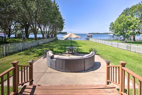Mabank Home With Dock On Cedar Creek Reservoir!