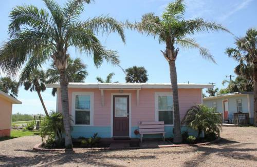 Coastal Cutie - Little Bay Cottage #3