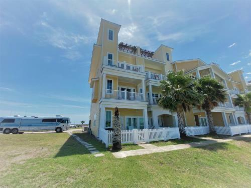 Marina's Edge Townhouse