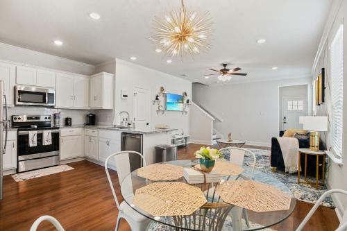 Luxury San Antonio Home Sleeps 6