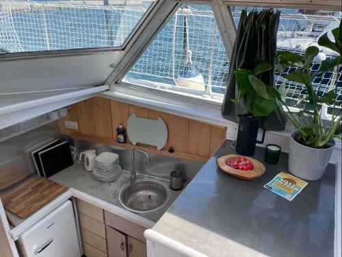 Das Bunte Hausboot