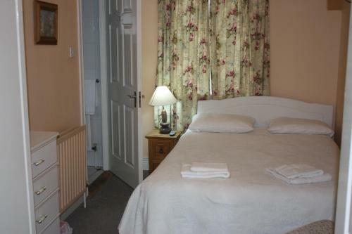 Hostal St. George Guest House