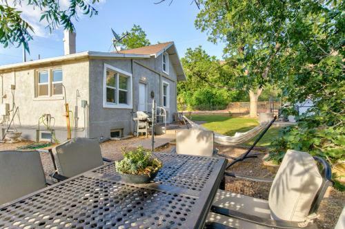 Modern Zion Farmhouse With Jacuzzi Swim Spa, Rv Space