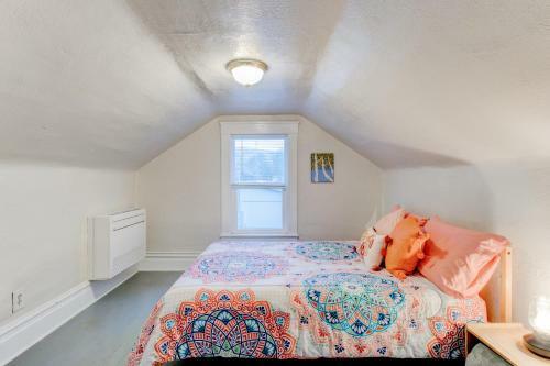 Modern Zion Farmhouse With Jacuzzi Swim Spa, Rv Space