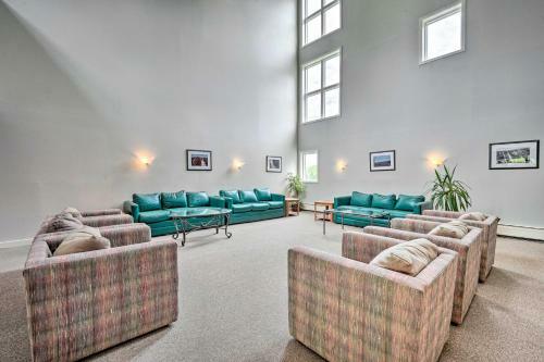 Apartamento Ski-in And Ski-out Magic Mountain Condo With Deck!