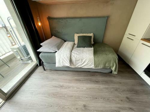 La Room: Seaside Apartment + Terrace + Parking