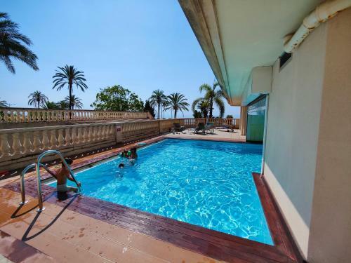 Apartamento Le Coq Bleu D'azur - Les Pieds Dans L'eau !
