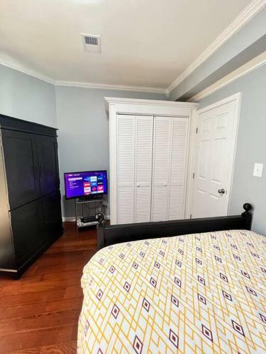 Luxury Two Br Apartment Near Oldhouse Vineyard, Va