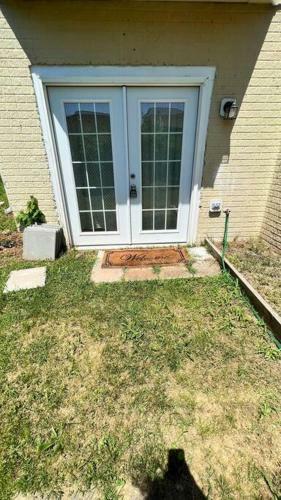 Luxury Two Br Apartment Near Oldhouse Vineyard, Va