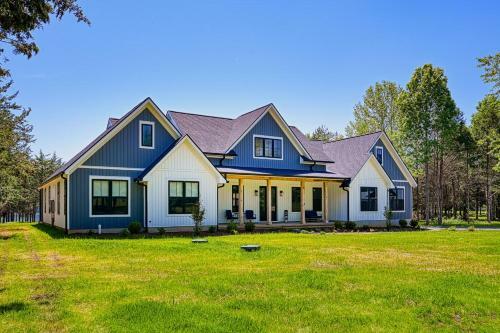 Lakeview On Peach Grove Road
