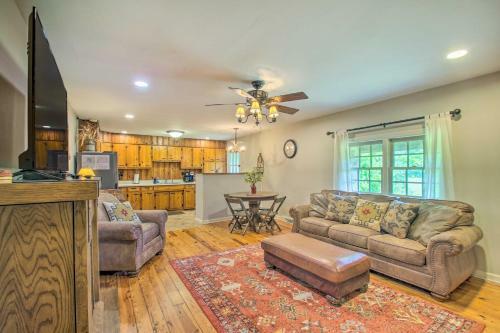 Rustic Cabin With Private Deck And River Access!