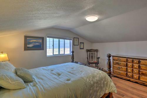 Waterfront Bremerton Getaway With Patio And Grill