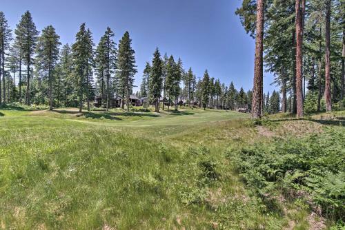 Modern Alpine Home On Prospector Golf Course!