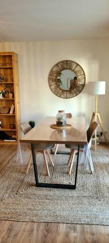 Apartamento Appartement Avec Terrasse, Parking Et Proche Tramway