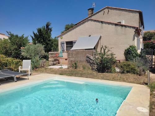 G�te "les Cigales" - Piscine Familiale