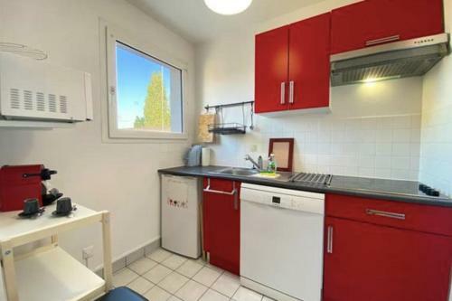 Beautiful Apartment For 4 With Balcony