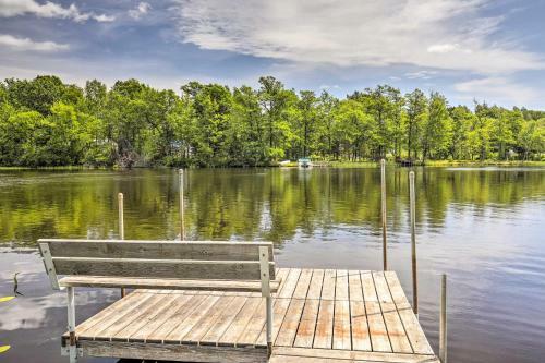 Lakefront Tomahawk Cabin With Boat Dock And Deck