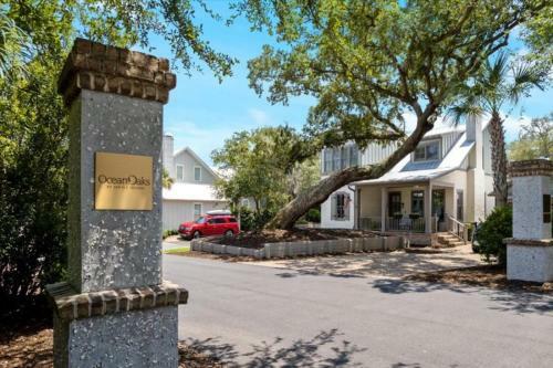 Oak Shores