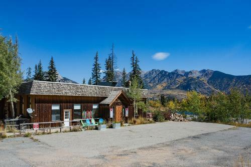 49617 Hwy 550 - Inn 3 Bed Listing