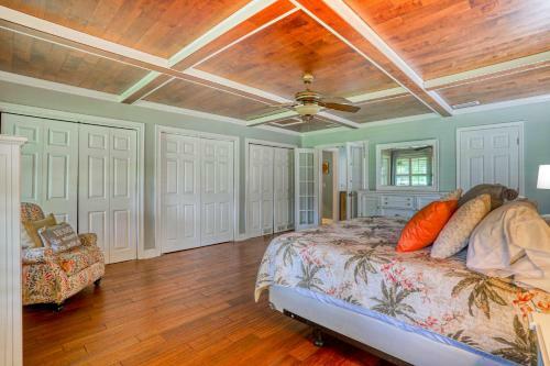 Resort Style Villa Near St Johns River Main House