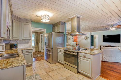 Resort Style Villa Near St Johns River Main House