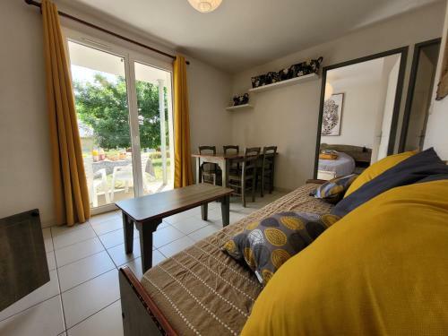 Apartamento Le Repaire Du Soleil, T3 Rd Jardin Avec Piscines